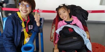 全猿出擊！腦麻少女為職棒應援