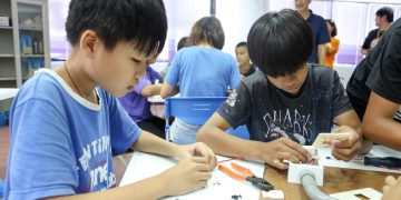 弱勢青少年升學低於平均，迫切需要經濟扶助及職能培訓