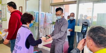 隱身桃園市觀音衛生所服務 用貢獻與學習圓滿人生下半場
