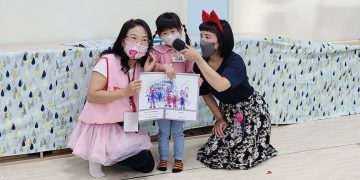 說故事綻放客家文化與助人精神 桃市客語志願服務兒童繪本