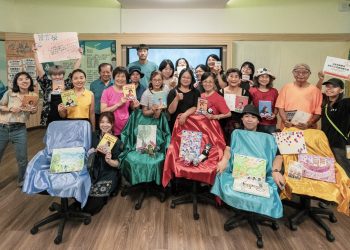 從「我沒有用了」到勇敢表達：「社區青銀學校」跨世代的五感喚醒之旅