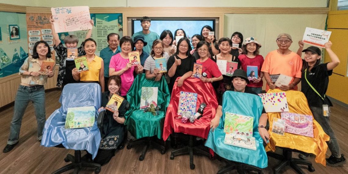 從「我沒有用了」到勇敢表達：「社區青銀學校」跨世代的五感喚醒之旅